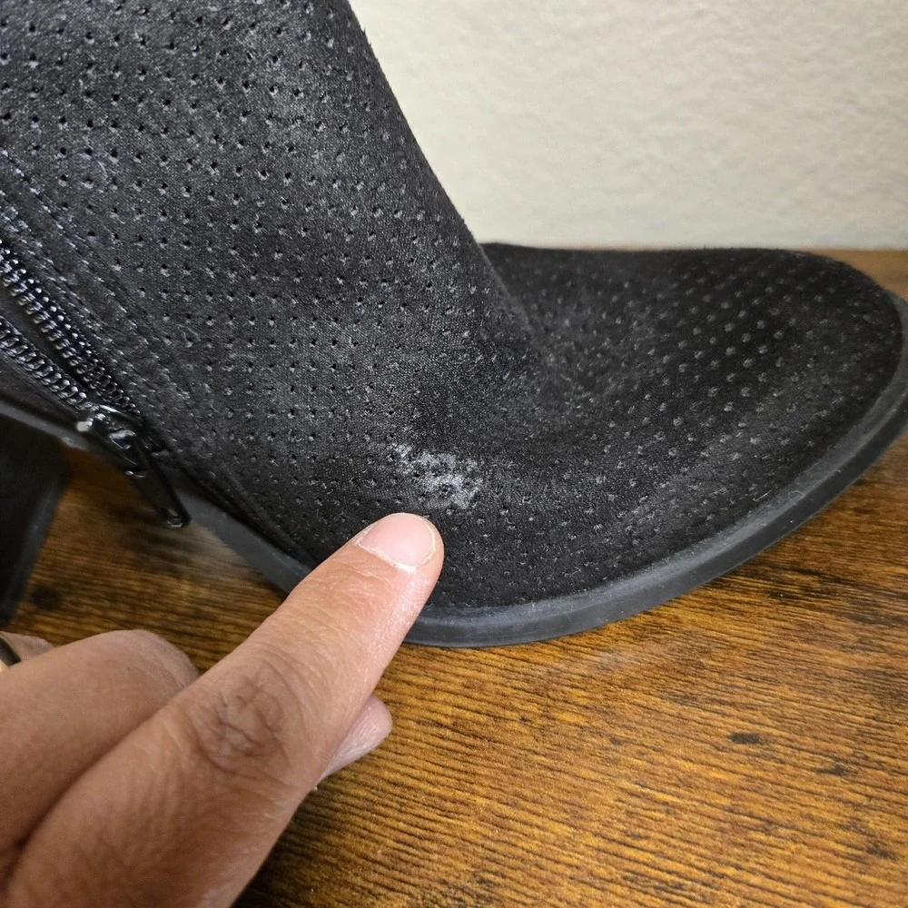 Madden Girl Booties Womens Size 9 Black Ankle Perforated Block Heel Zip‎ EV1ITA